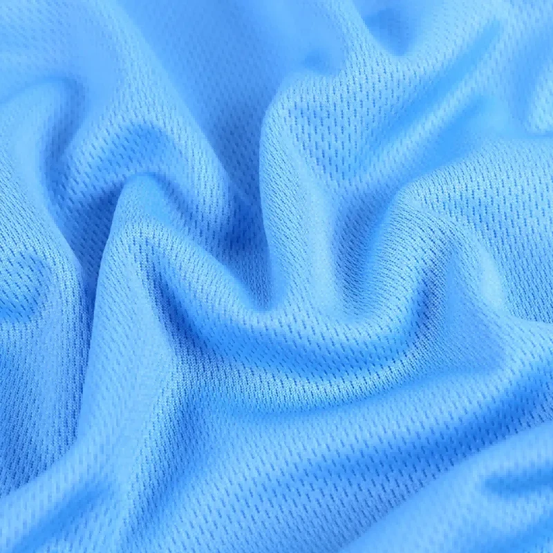 Mrežasti jersey iz luknjic za ptice