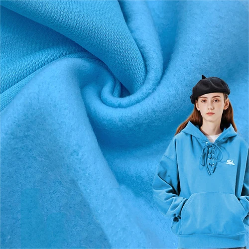Blago za plašč s kapuco