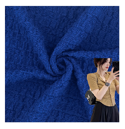 Pletena tkanina za obleko in plašč