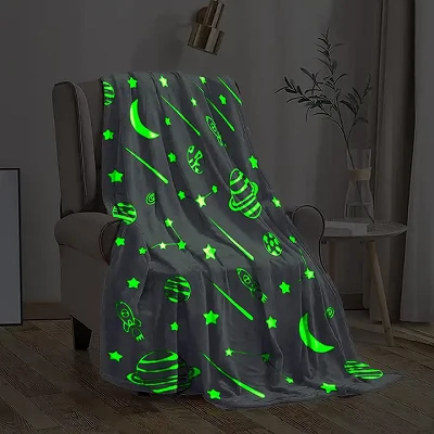 Star Printed Flannel Blanket